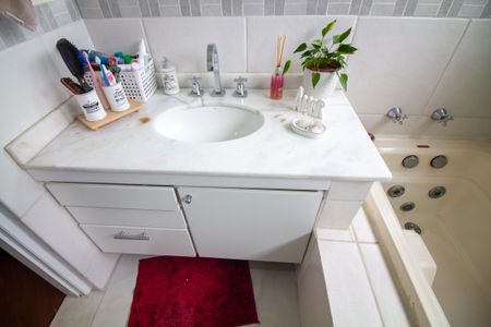 Apartamento à venda com 122m², 3 quartos e 1 vagaBanheiro da Suíte