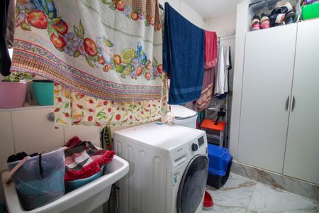 Apartamento à venda com 122m², 3 quartos e 1 vagaÁrea de Serviço