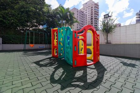 Apartamento à venda com 122m², 3 quartos e 1 vagaÁrea comum - Playground