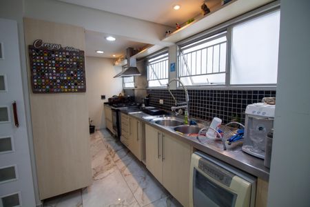 Apartamento à venda com 122m², 3 quartos e 1 vagaCozinha