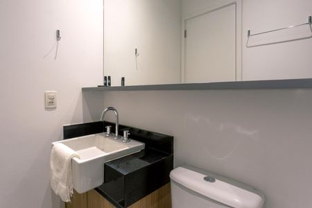 Apartamento à venda com 57m², 1 quarto e 1 vaga Apartamento à venda com 57m², 1 quarto e 1 vagaBanheiro
