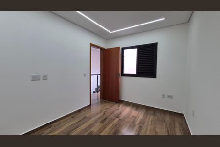 Casa à venda com 155m², 3 quartos e 4 vagasQuarto 2
