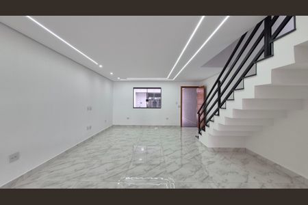 Casa à venda com 155m², 3 quartos e 4 vagasSala