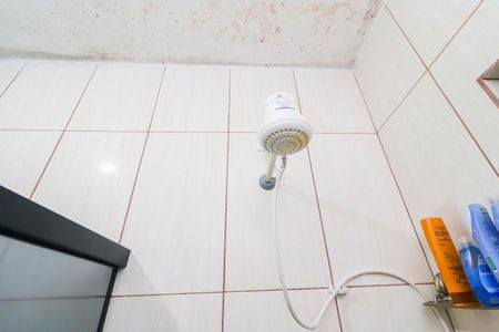 Casa à venda com 136m², 2 quartos e 2 vagasBanheiro