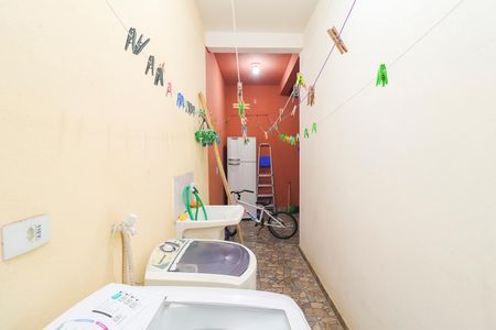Casa à venda com 136m², 2 quartos e 2 vagasÁrea de Serviço