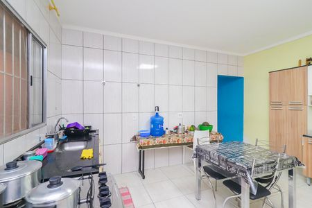 Casa à venda com 136m², 2 quartos e 2 vagasCozinha