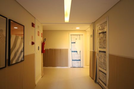 Apartamento à venda com 35m², 2 quartos e sem vagaÁrea comum - Saguão do prédio