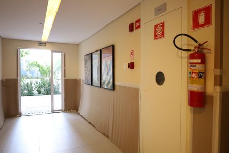 Apartamento à venda com 35m², 2 quartos e sem vagaÁrea comum - Saguão do prédio