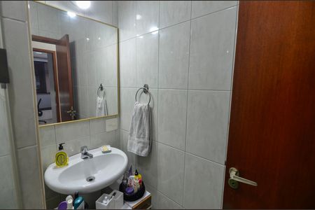 Apartamento à venda com 169m², 4 quartos e 2 vagasBanheiro Social