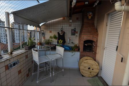 Apartamento à venda com 169m², 4 quartos e 2 vagasSala