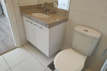 Apartamento para alugar com 81m², 2 quartos e 2 vagasBanheiro da Suíte 2