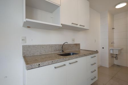 Apartamento para alugar com 81m², 2 quartos e 2 vagasCozinha - Armários