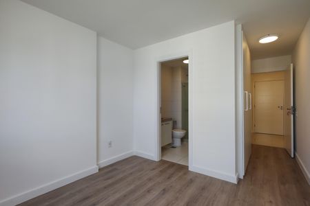 Apartamento para alugar com 81m², 2 quartos e 2 vagasQuarto 2 - Suíte