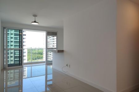 Sala de apartamento para alugar com 2 quartos, 81m² em Barra Olímpica, Rio de Janeiro