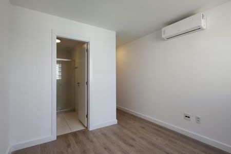 Apartamento para alugar com 81m², 2 quartos e 2 vagasQuarto 2 - Suíte