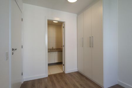 Apartamento para alugar com 81m², 2 quartos e 2 vagasQuarto 1 - Suíte