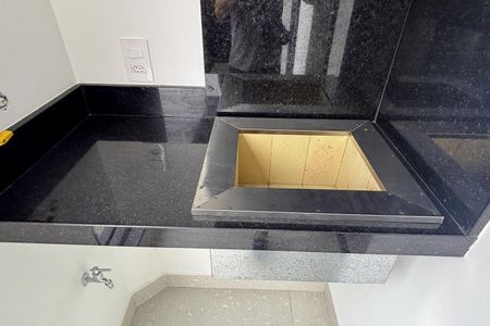 Apartamento à venda com 57m², 2 quartos e 1 vagaVaranda da Sala/Cozinha 