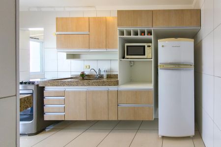 Apartamento para alugar com 86m², 2 quartos e 2 vagasCozinha 