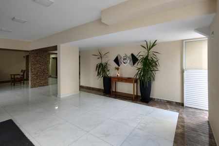 Apartamento para alugar com 86m², 2 quartos e 2 vagasHall de entrada