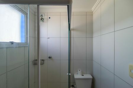 Apartamento para alugar com 86m², 2 quartos e 2 vagas Apartamento para alugar com 86m², 2 quartos e 2 vagasBanheiro da Suíte