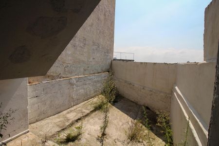 Casa à venda com 160m², 4 quartos e 1 vagaQuintal 2