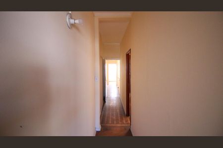 Casa à venda com 160m², 4 quartos e 1 vagaCorredor