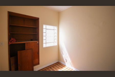 Casa à venda com 160m², 4 quartos e 1 vagaQuarto 2