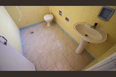 Casa à venda com 160m², 4 quartos e 1 vagaBanheiro 1