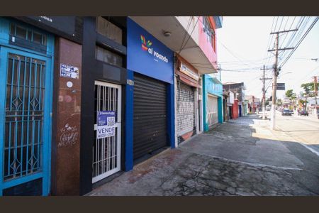 Casa à venda com 160m², 4 quartos e 1 vagaFachada