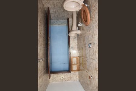 Casa para alugar com 70m², 2 quartos e sem vagaBanheiro