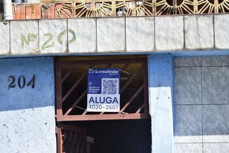 Casa para alugar com 70m², 2 quartos e sem vagaFachada