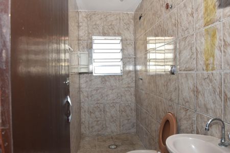 Casa para alugar com 70m², 2 quartos e sem vagaBanheiro
