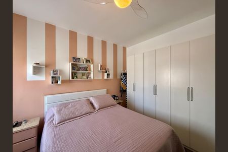 Casa à venda com 90m², 3 quartos e 1 vaga Casa à venda com 90m², 3 quartos e 1 vagaQuarto 1