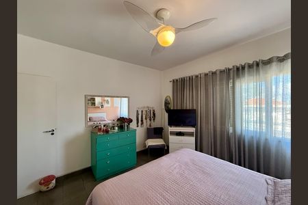 Casa à venda com 90m², 3 quartos e 1 vaga Casa à venda com 90m², 3 quartos e 1 vagaQuarto 1