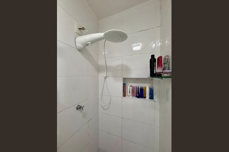 Casa à venda com 90m², 3 quartos e 1 vaga Casa à venda com 90m², 3 quartos e 1 vagaBanheiro