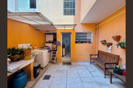 Casa à venda com 90m², 3 quartos e 1 vaga Casa à venda com 90m², 3 quartos e 1 vagaÁrea de Serviço/Quintal