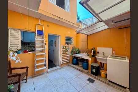 Casa à venda com 90m², 3 quartos e 1 vaga Casa à venda com 90m², 3 quartos e 1 vagaÁrea de Serviço/Quintal