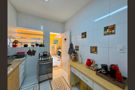 Casa à venda com 90m², 3 quartos e 1 vaga Casa à venda com 90m², 3 quartos e 1 vagaCozinha