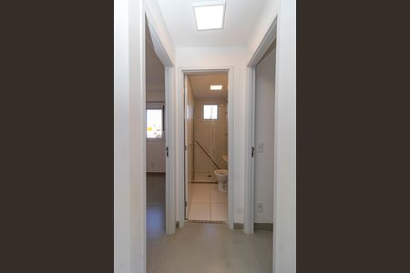 Apartamento para alugar com 47m², 2 quartos e sem vagaCorredor - Quartos