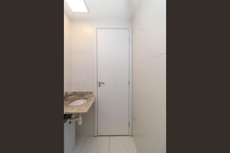 Apartamento para alugar com 47m², 2 quartos e sem vagaBanheiro