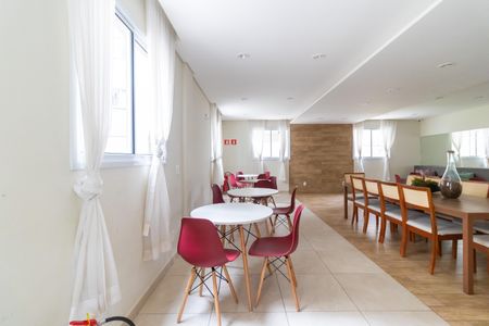 Apartamento para alugar com 38m², 2 quartos e sem vagaÁrea comum - Salão de festas