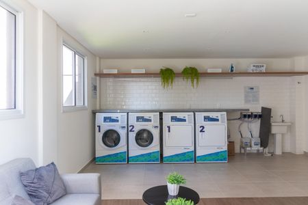 Apartamento para alugar com 38m², 2 quartos e sem vagaLavanderia