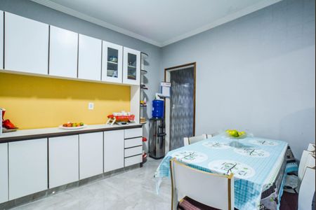 Casa à venda com 241m², 3 quartos e 3 vagasCopa