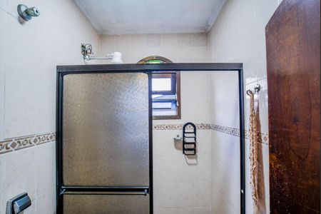 Casa à venda com 241m², 3 quartos e 3 vagasBanheiro Corredor