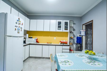 Casa à venda com 241m², 3 quartos e 3 vagasCopa