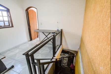 Casa à venda com 241m², 3 quartos e 3 vagasCorredor