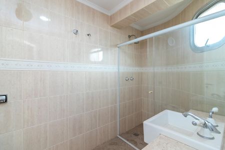 Apartamento à venda com 267m², 3 quartos e 3 vagasBanheiro da Suíte 2