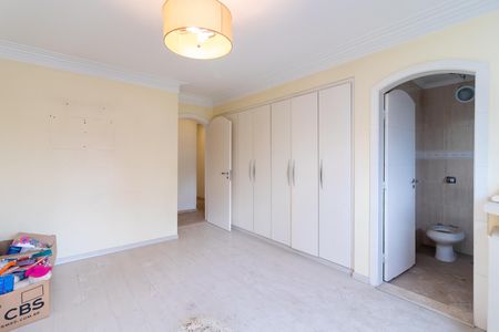 Apartamento à venda com 267m², 3 quartos e 3 vagasSuíte 2