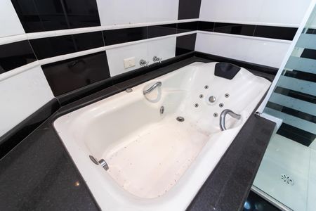 Apartamento à venda com 267m², 3 quartos e 3 vagasBanheiro da Suíte 1