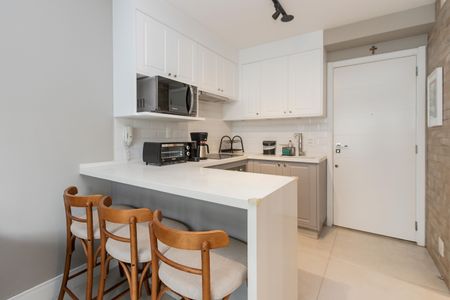 Apartamento para alugar com 36m², 1 quarto e 1 vaga Apartamento para alugar com 36m², 1 quarto e 1 vagaCozinha